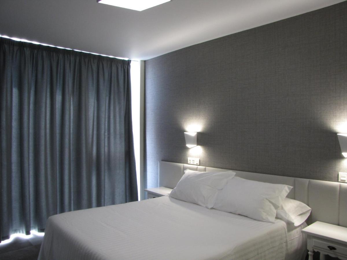 Hotel Ton Sanxenxo Exterior photo
