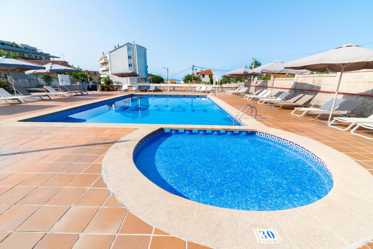 Hotel Ton Sanxenxo Exterior photo