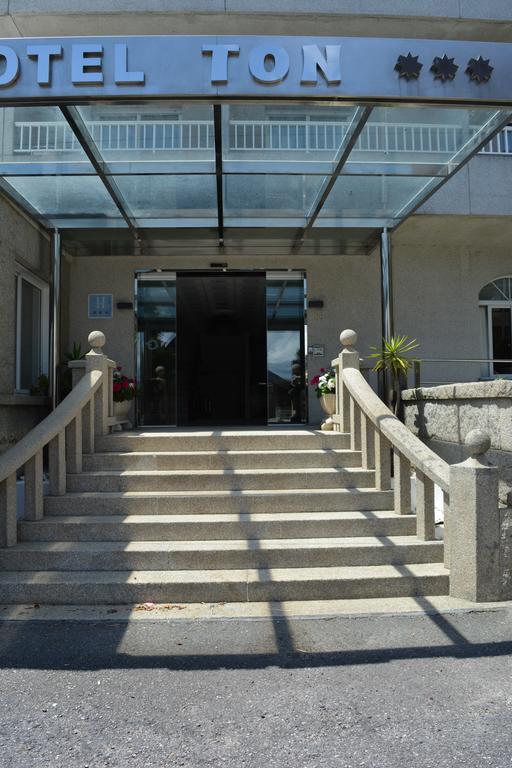 Hotel Ton Sanxenxo Exterior photo